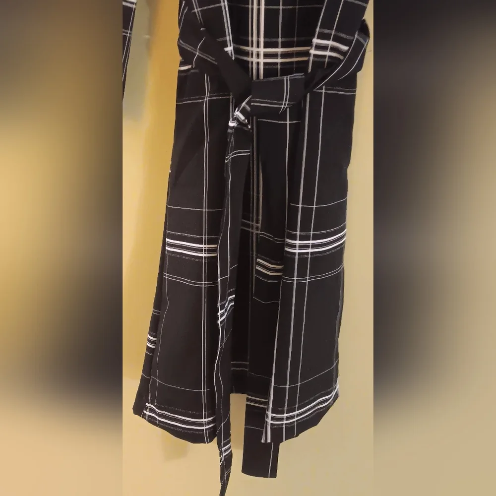 Moodo Womans Tie At Waist dress, M, Black/white, P2P 17.5, L 30", NWT - Picture 4 of 8
